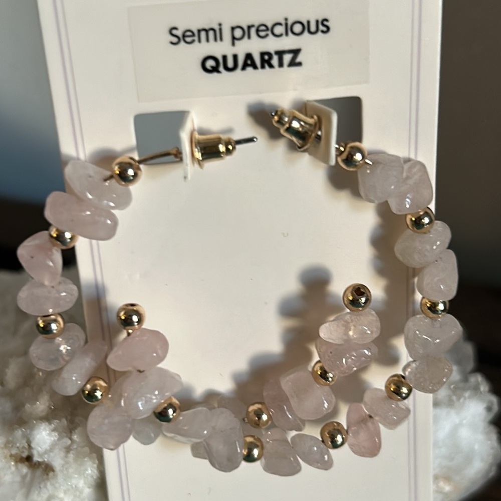 New Rose Quartz Chipped Semi-Precious Gemstone Wire Hoop Earrings - Picture 2 of 3